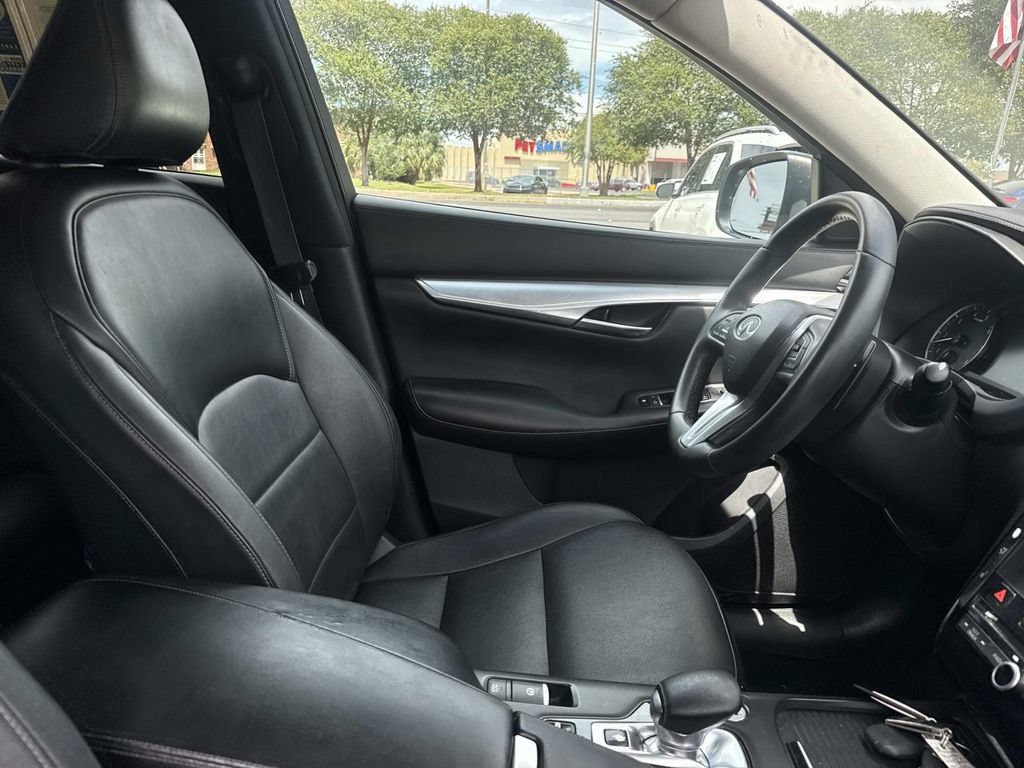 Used 2021 INFINITI QX50 Luxe FWD image 13