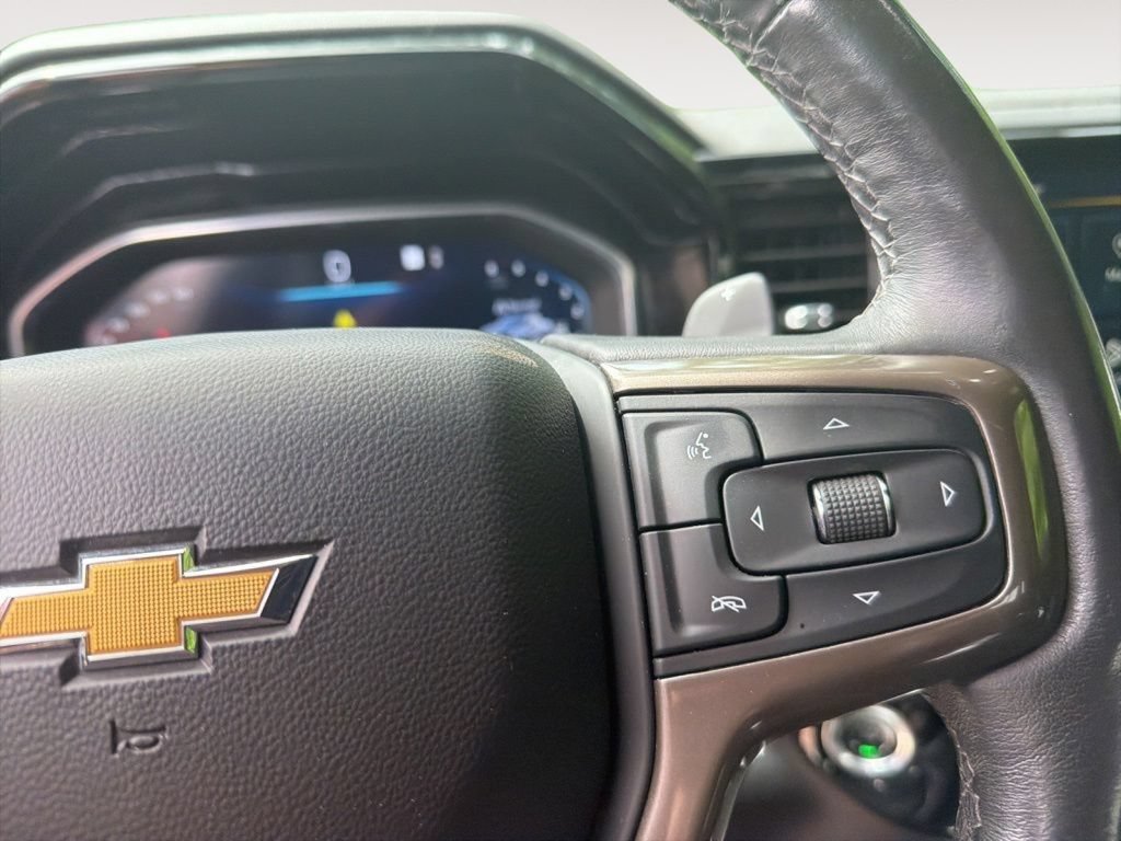 Used 2022 Chevrolet Silverado 1500 High Country w/ High Country Premium Package AWD/4WD image 21