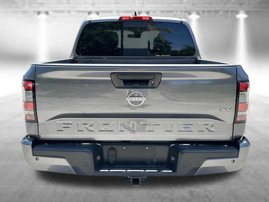 Certified 2024 Nissan Frontier SV w/ SV Convenience Package RWD image 8