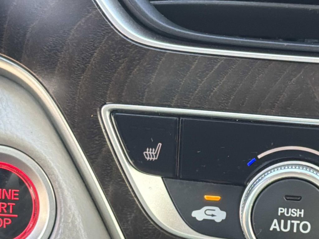 Used 2019 Honda Accord EX image 16