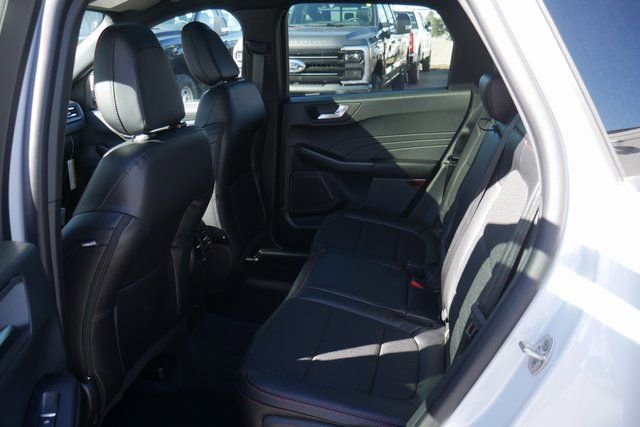 New 2026 Ford Escape ST-Line Select w/ Equipment Group 401A AWD/4WD image 24