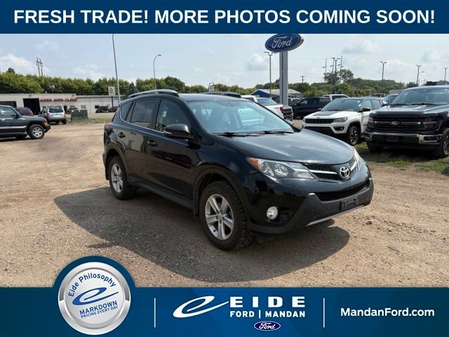 Used 2013 Toyota RAV4 XLE AWD/4WD video 1