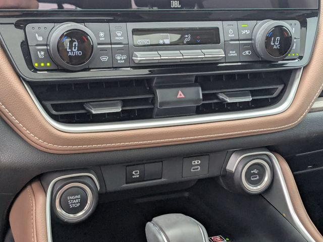 Used 2026 Toyota Grand Highlander AWD image 18