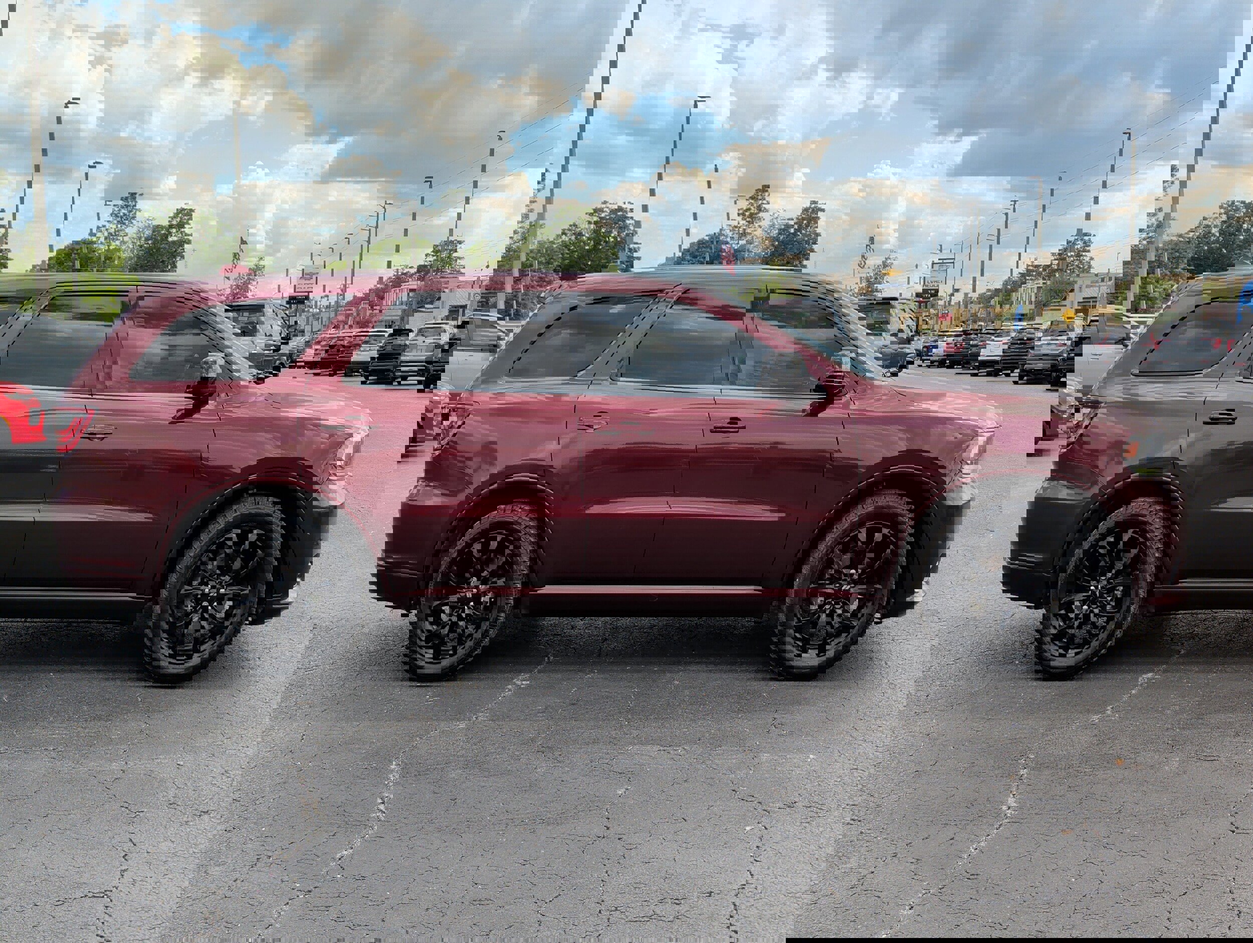 Used 2019 Dodge Durango GT w/ Trailer Tow Group IV RWD image 2