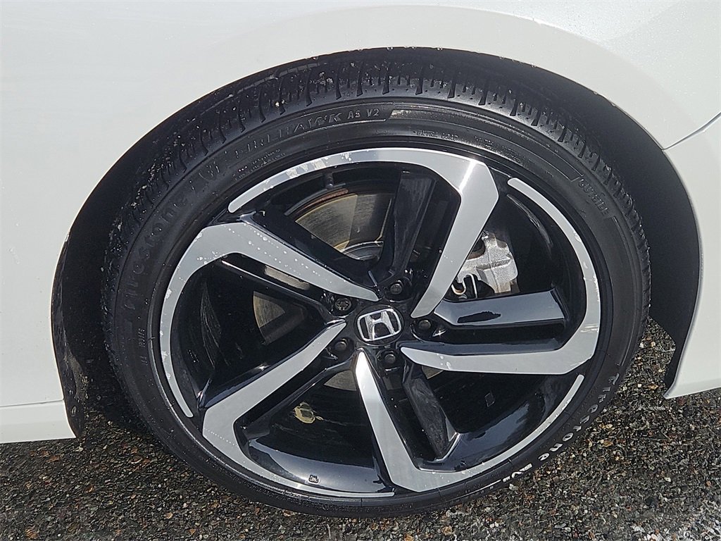 Certified 2022 Honda Accord Sport image 10