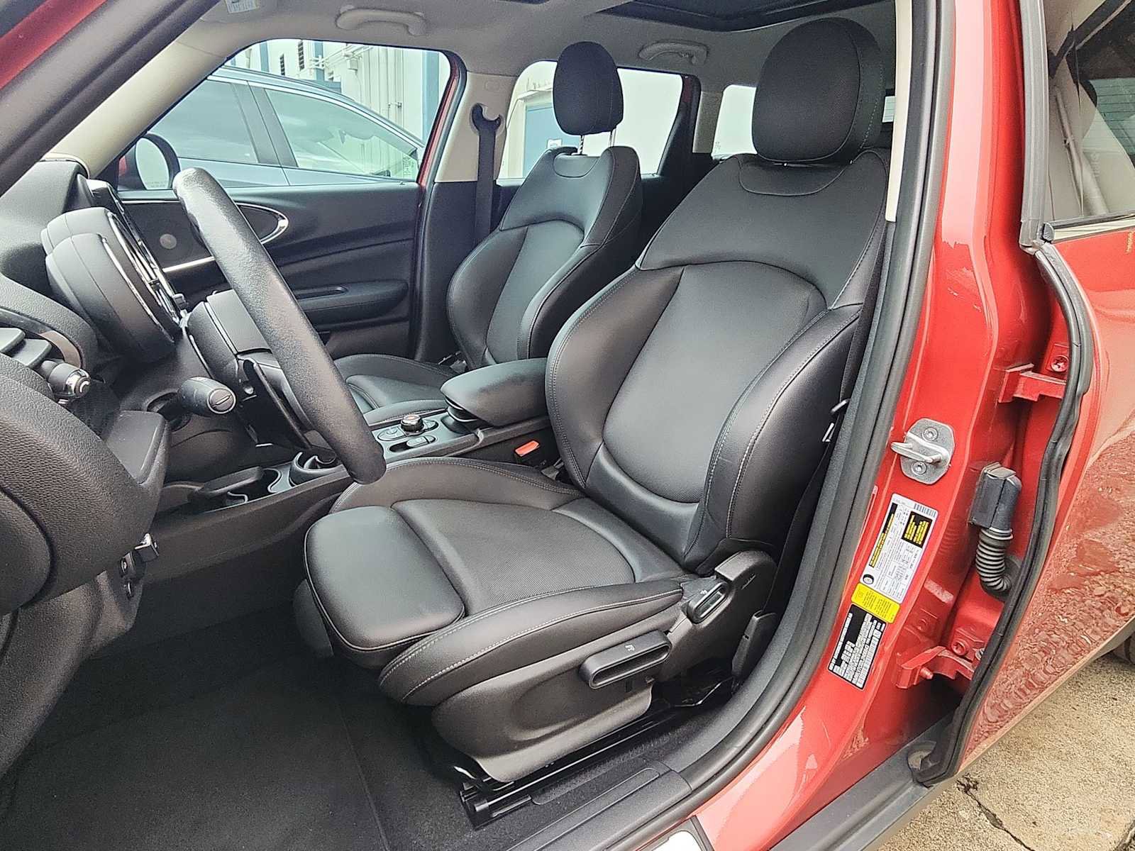 Used 2020 MINI Cooper Clubman S w/ Storage Package image 13