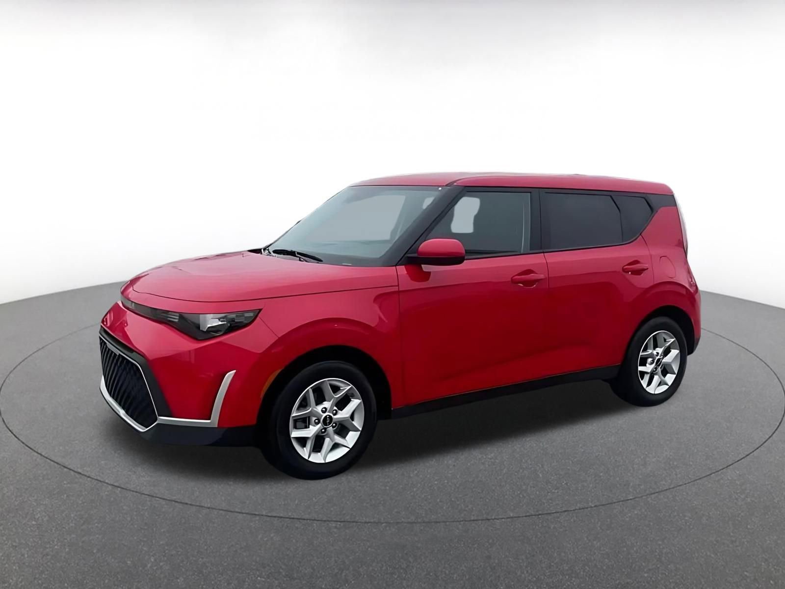 Used 2025 Kia Soul LX w/ LX Technology Package image 7