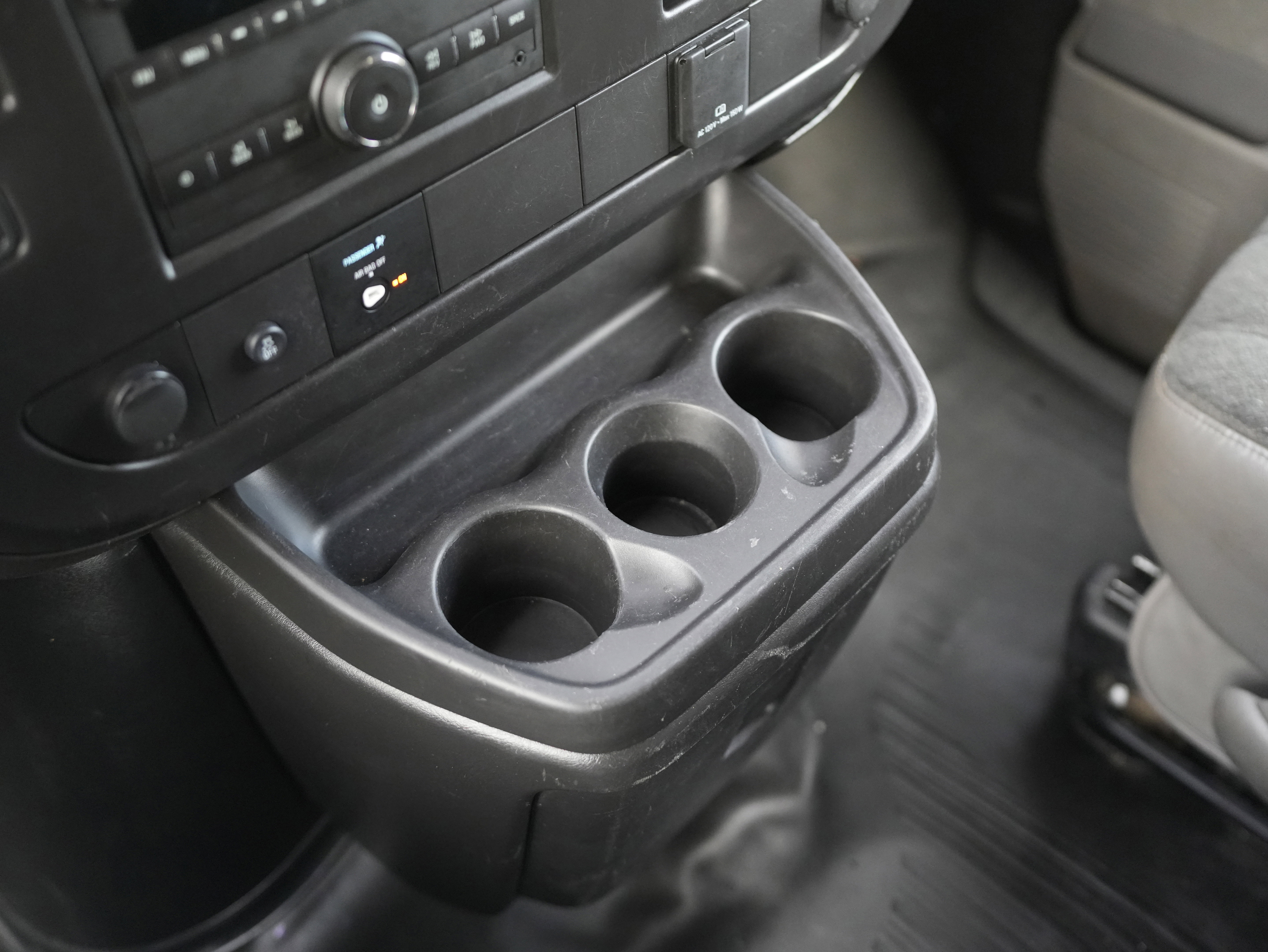 Used 2023 Chevrolet Express 2500 w/ Driver Convenience Package image 19