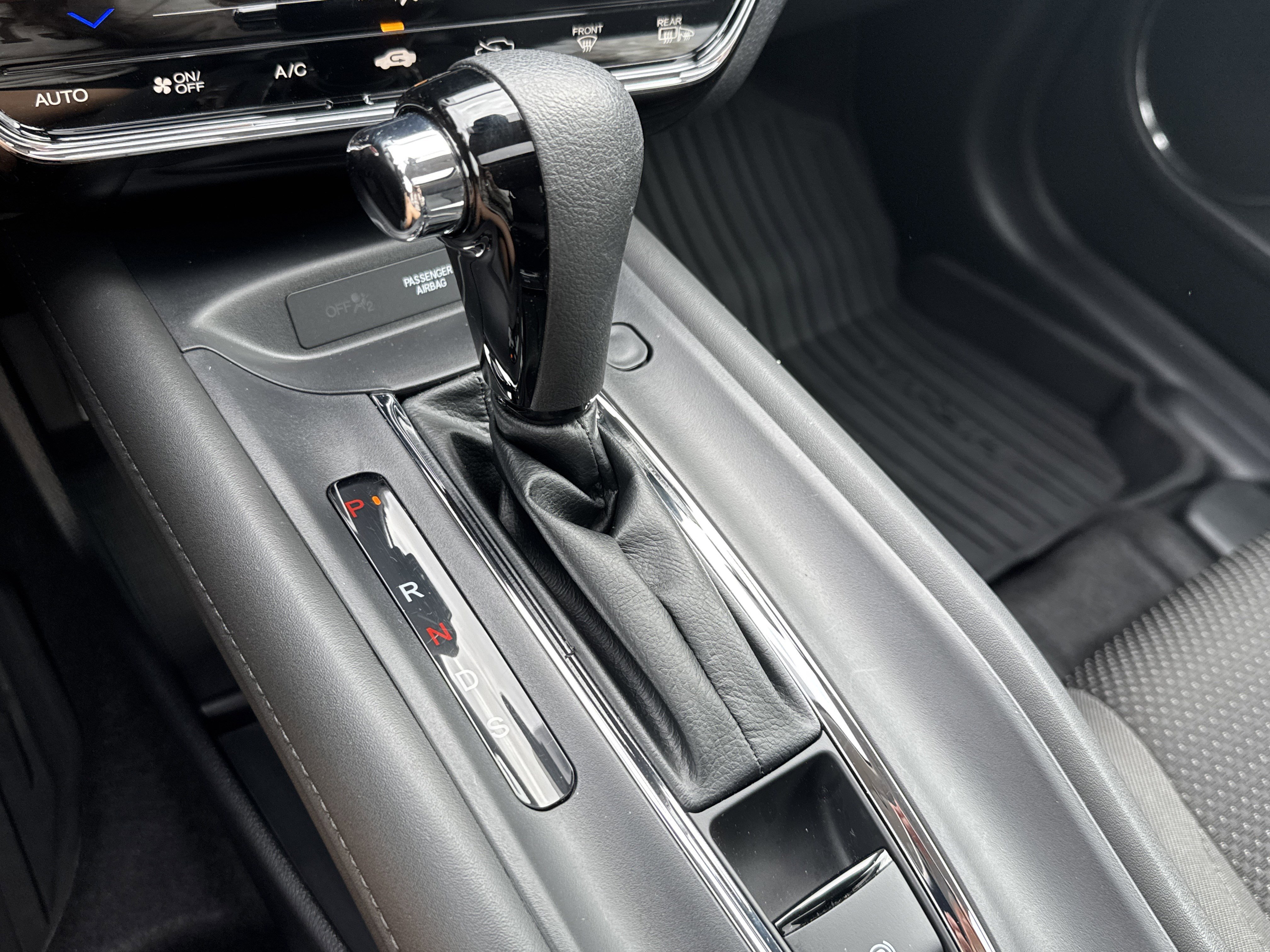 Used 2022 Honda HR-V EX image 24