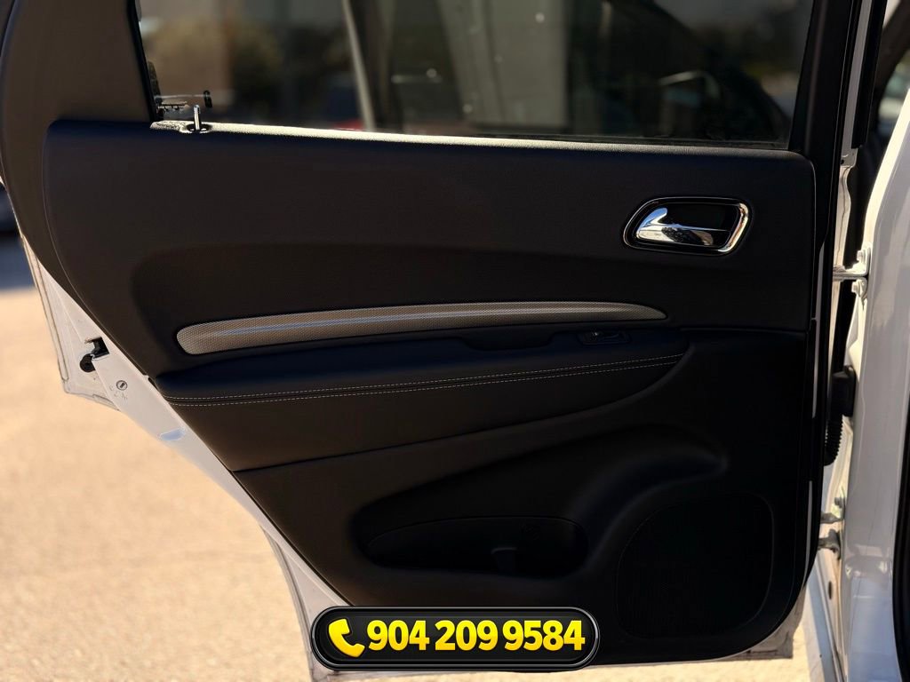 Used 2018 Dodge Durango SRT w/ Trailer Tow Group IV AWD/4WD image 38