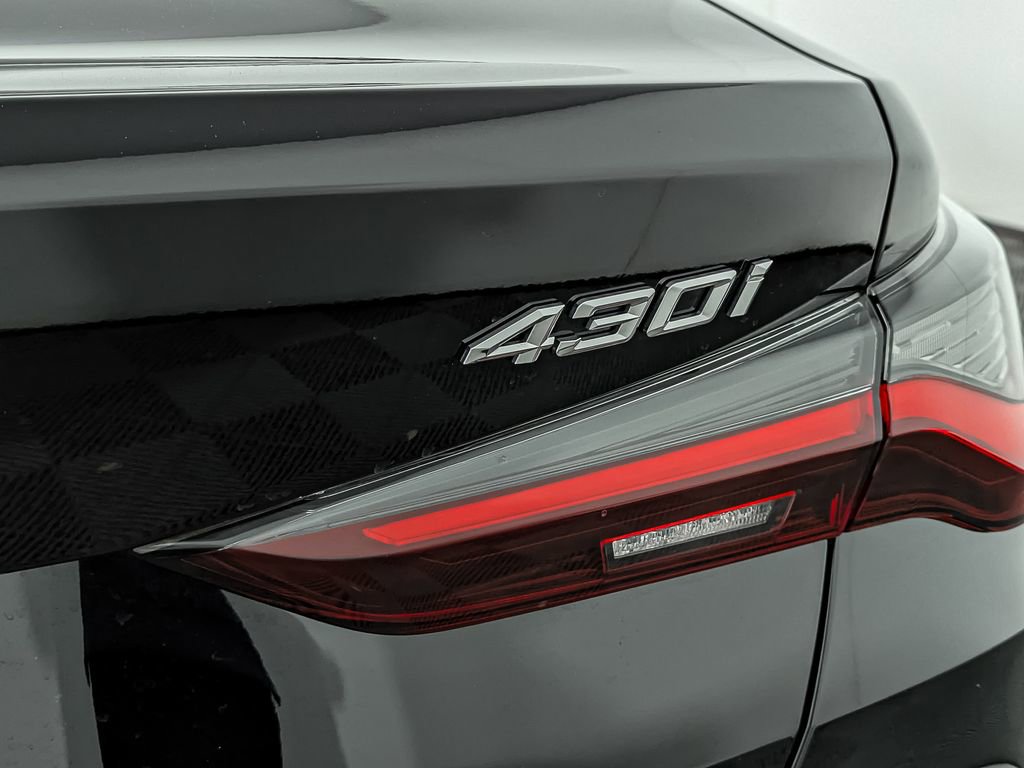 Used 2025 BMW 430i xDrive Coupe w/ Convenience Package image 11