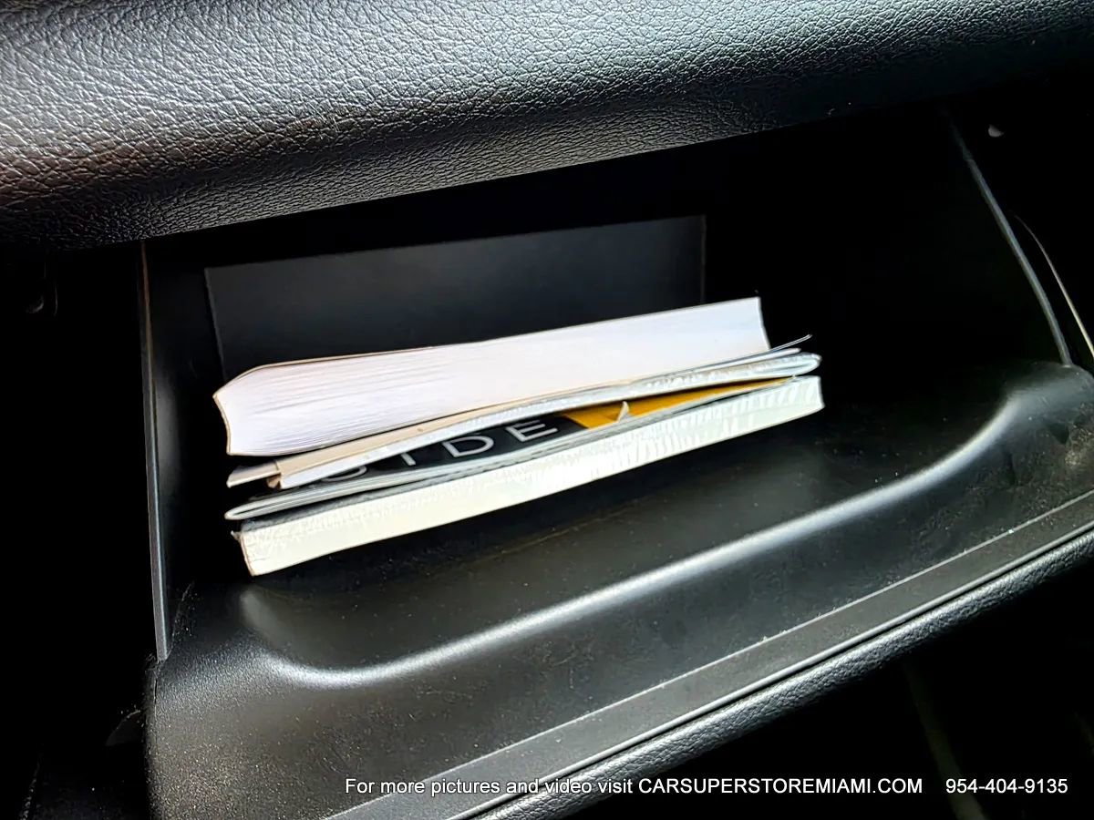 Used 2022 Jeep Grand Cherokee Limited 4xe image 64