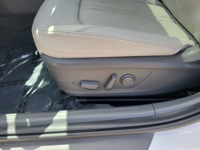 Certified 2022 Hyundai Sonata Limited FWD image 15