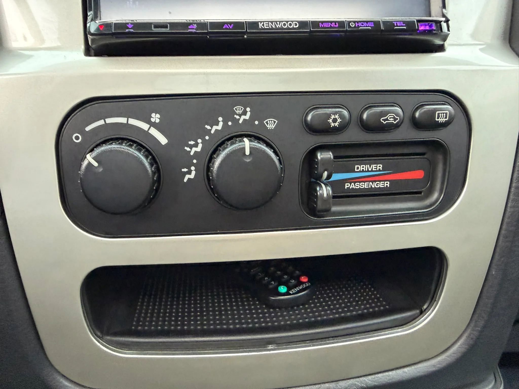 Used 2005 Dodge Ram 1500 Truck 2WD Quad Cab image 29