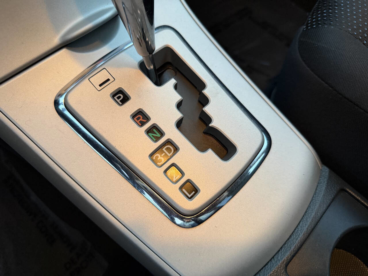 Used 2010 Toyota Corolla S image 25