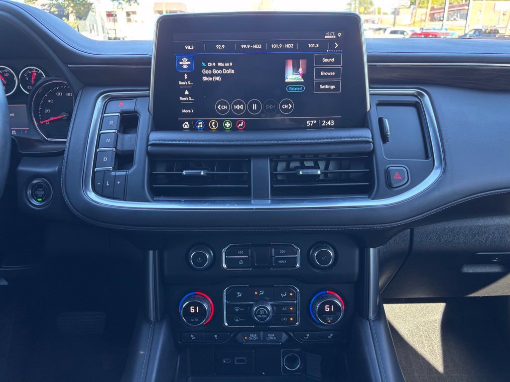 Used 2021 Chevrolet Suburban Z71 AWD/4WD image 32