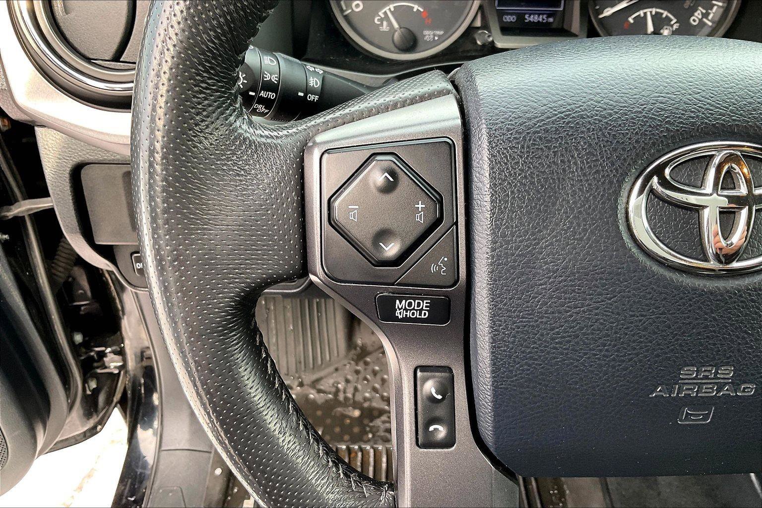 Used 2019 Toyota Tacoma TRD Off-Road image 20