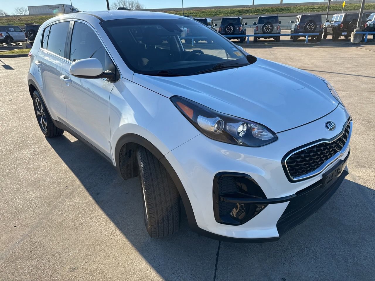 Used 2022 Kia Sportage LX image 17