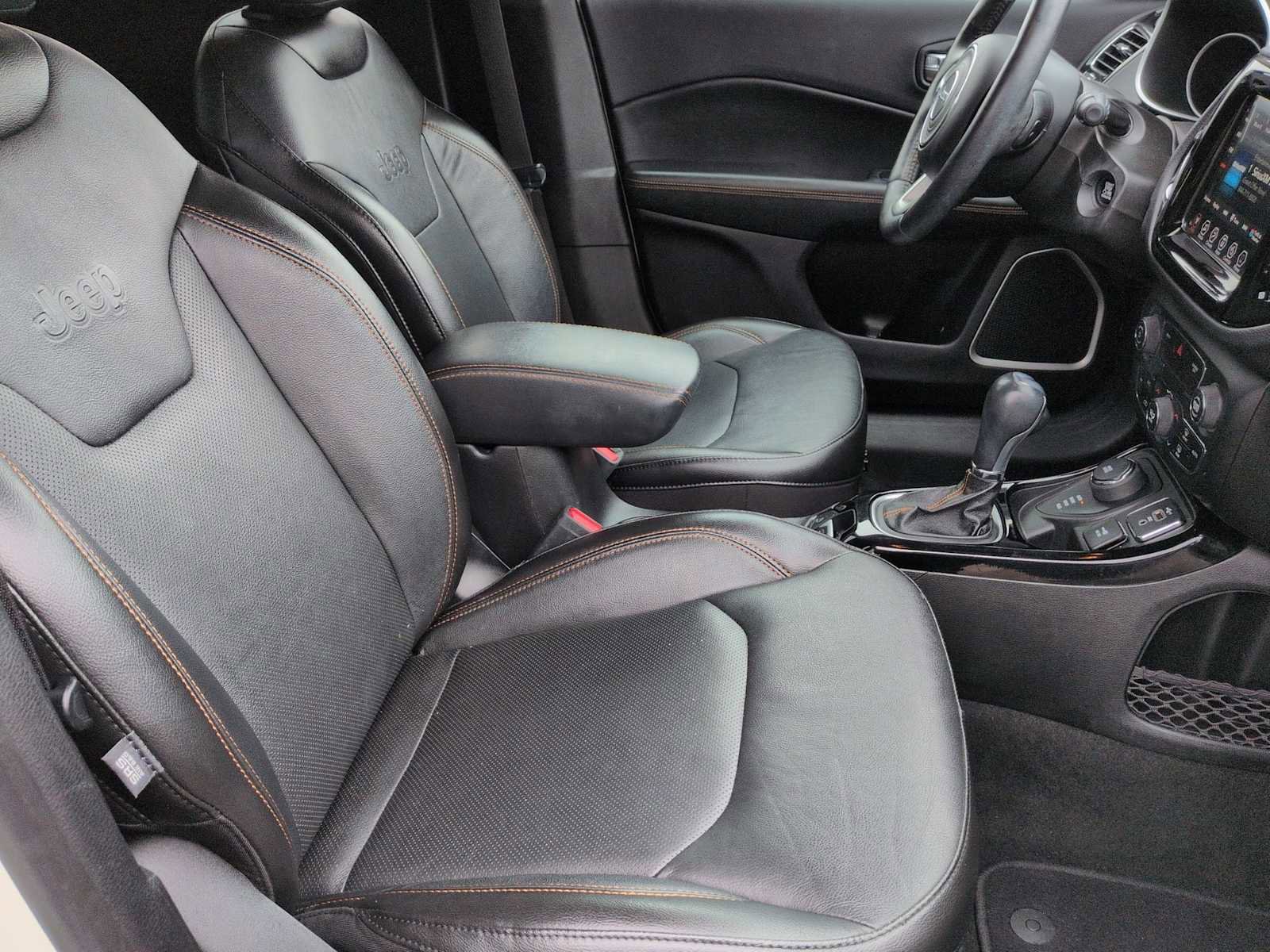 Used 2020 Jeep Compass Limited image 22