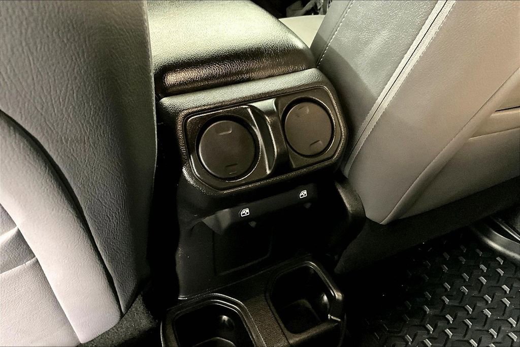Used 2020 Jeep Gladiator Sport w/ Quick Order Package 24S image 33