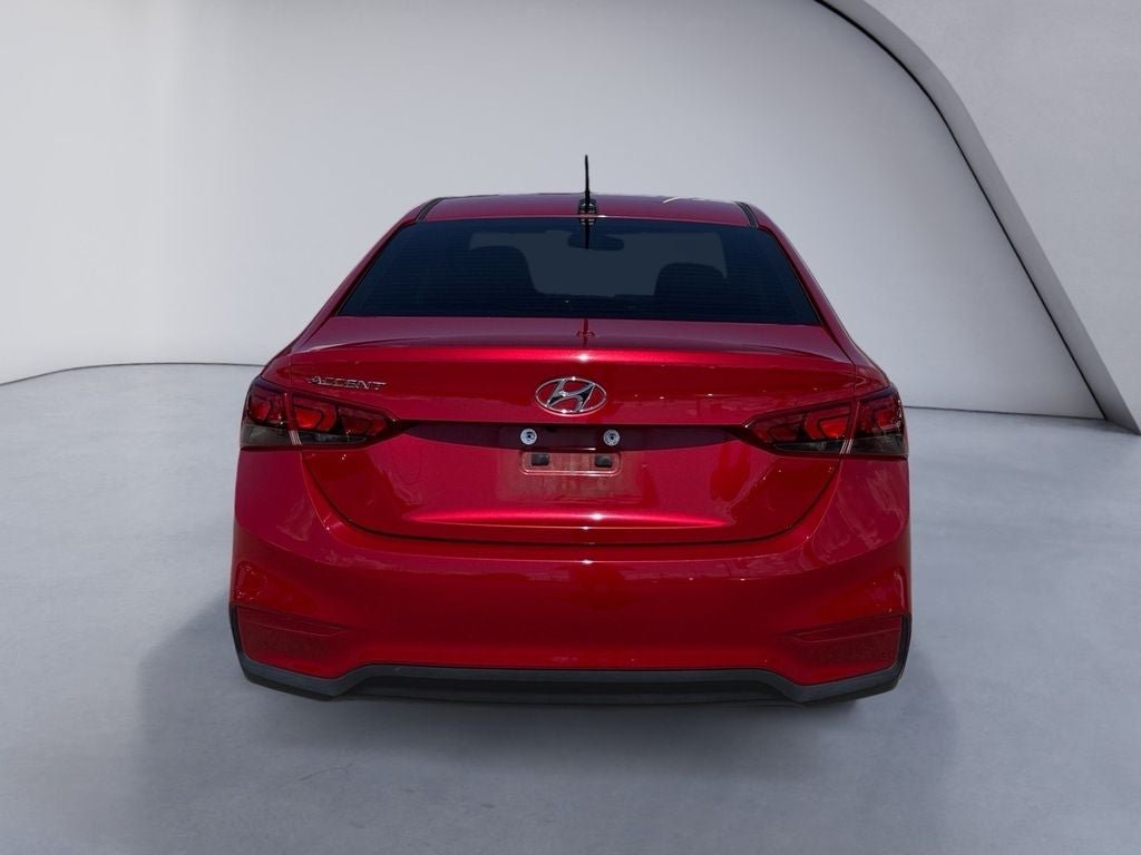 Used 2022 Hyundai Accent SEL FWD image 4