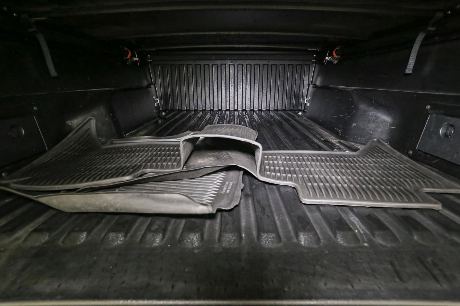 Used 2017 Toyota Tacoma SR5 image 14