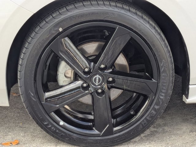 Certified 2025 Nissan Sentra SR image 22