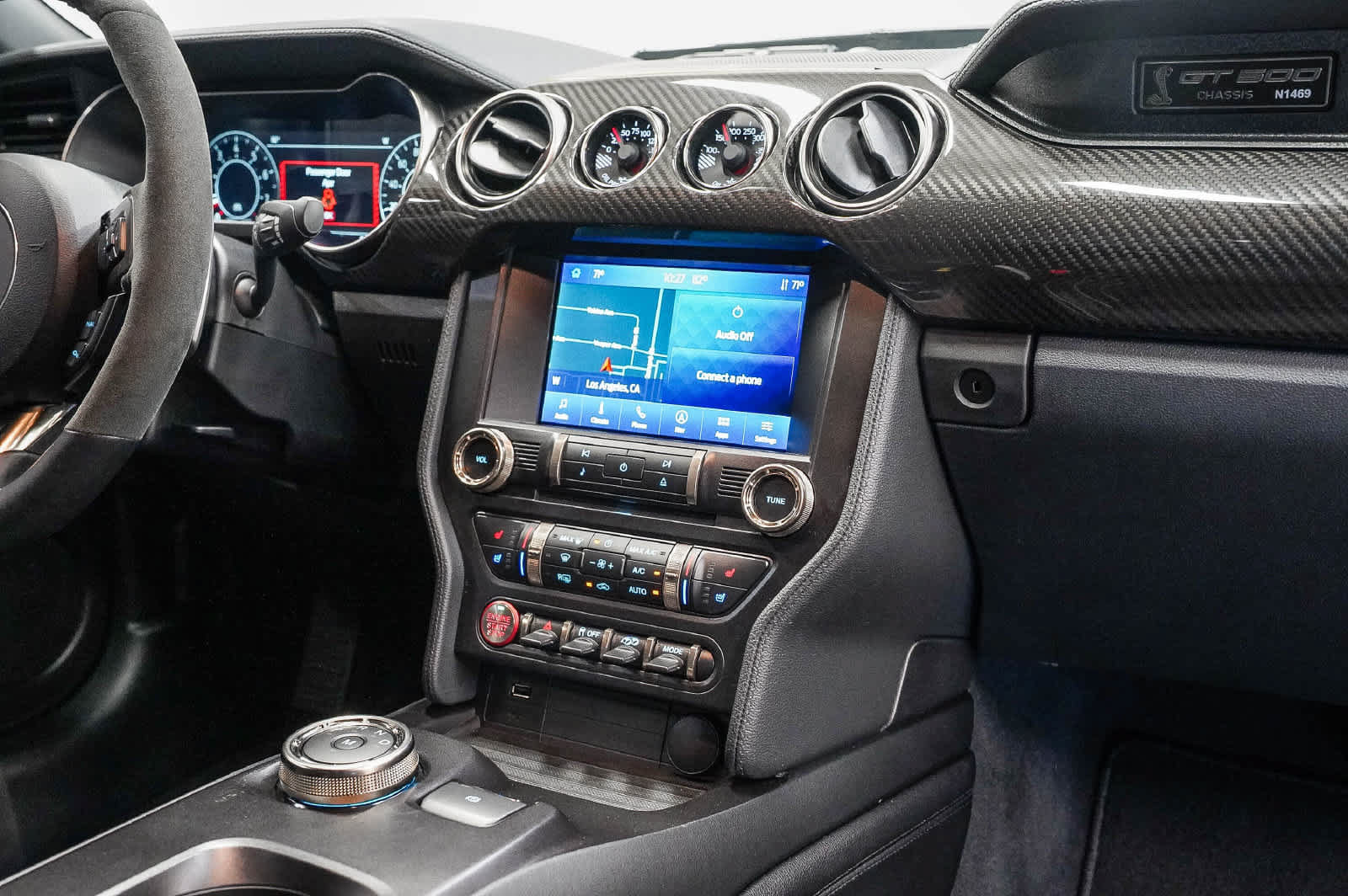 Used 2022 Ford Mustang Shelby GT500 w/ Technology Package RWD image 13