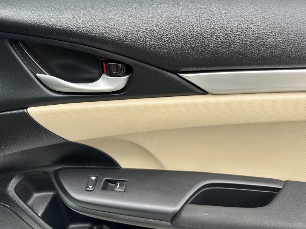 Used 2020 Honda Civic LX image 17