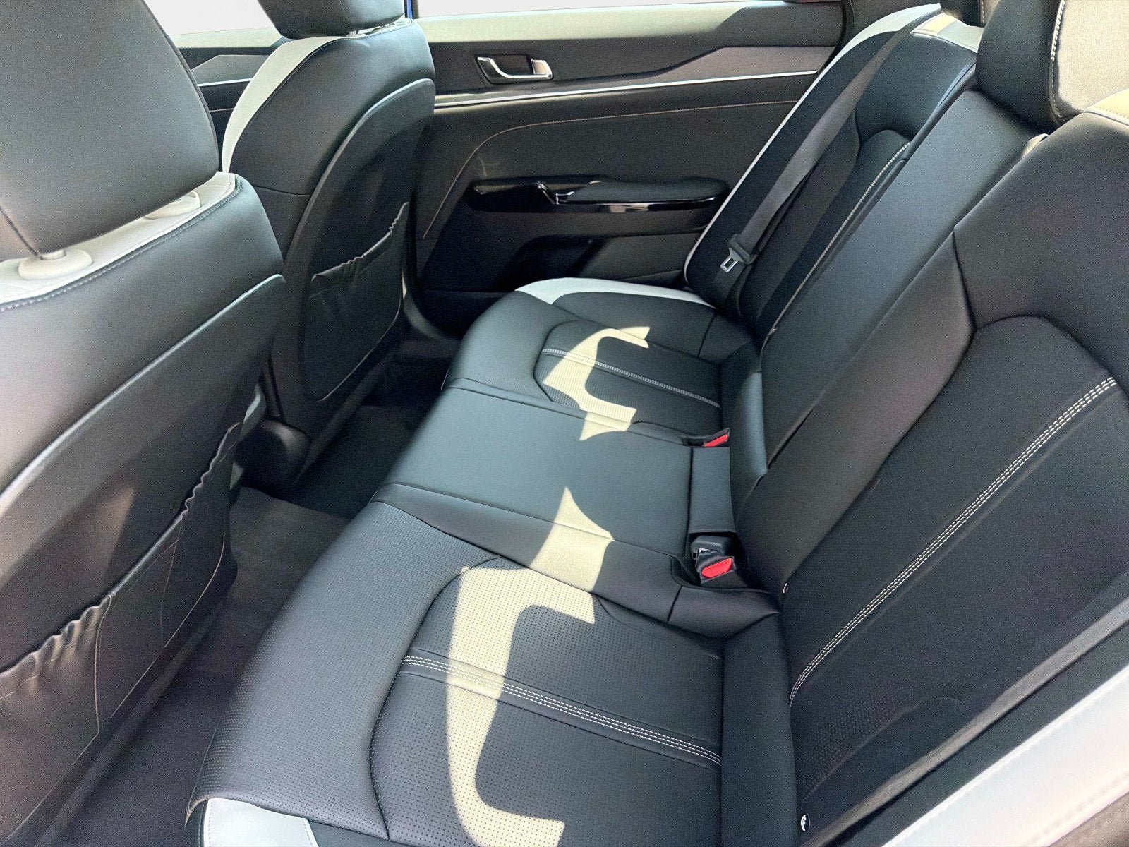 New 2026 Kia K5 GT-Line FWD image 11