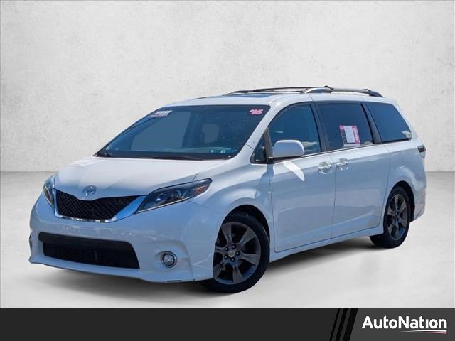 Used 2016 Toyota Sienna SE Premium