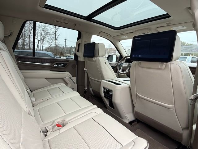 Used 2023 GMC Yukon Denali w/ Max Trailering Package image 19