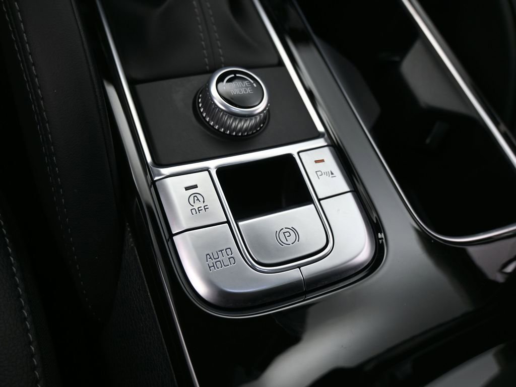 Used 2023 Kia Telluride EX image 25