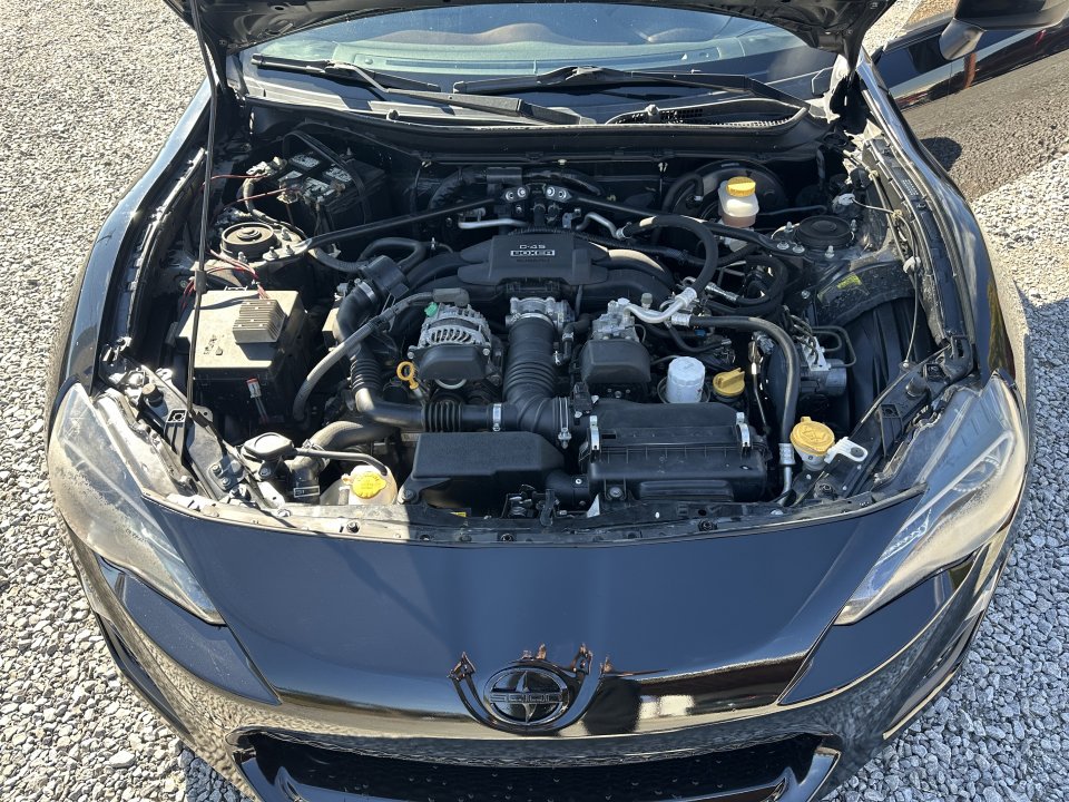 Used 2015 Scion FR-S image 18