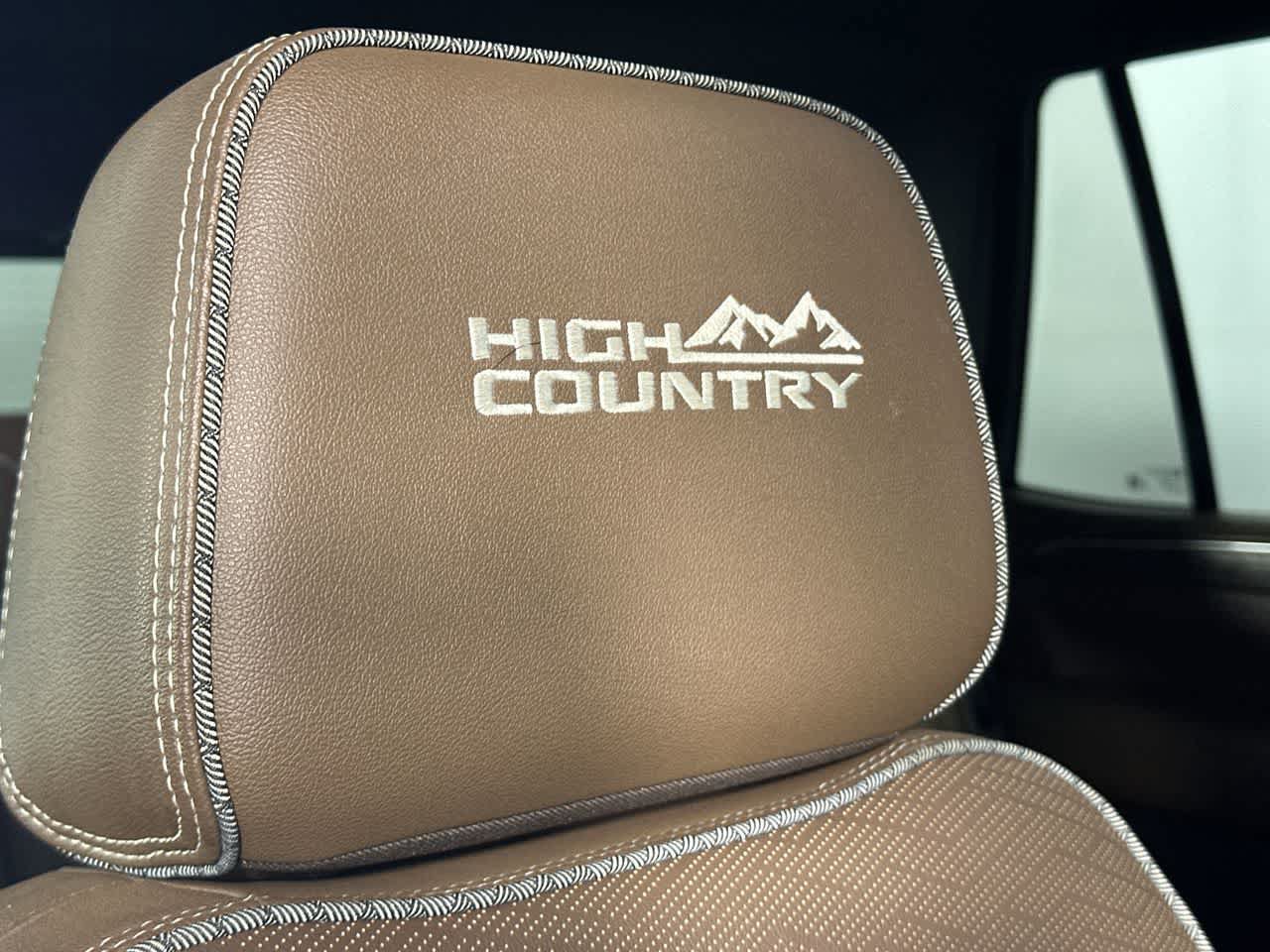 Used 2023 Chevrolet Tahoe High Country AWD/4WD image 24