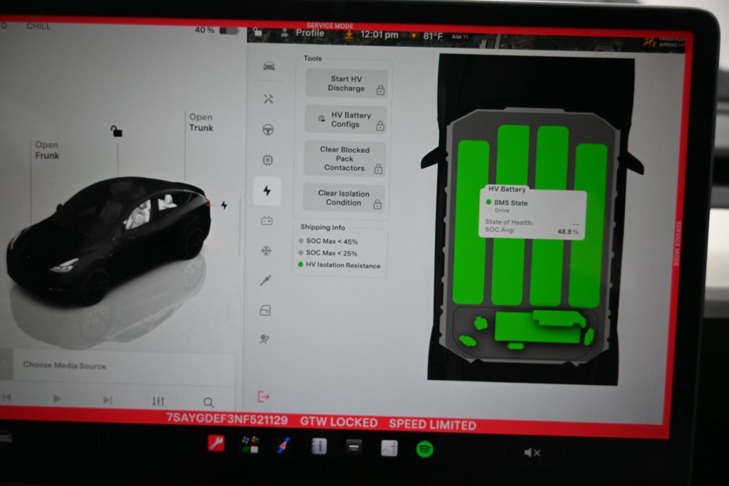 Used 2022 Tesla Model Y Performance AWD/4WD image 16