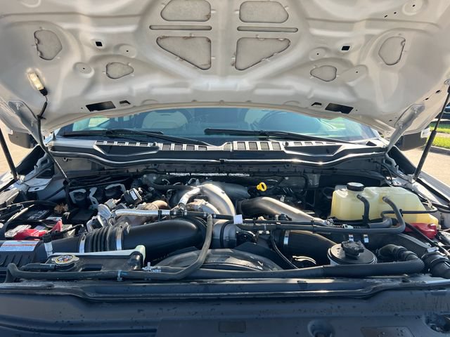 Used 2020 Ford F350 Limited AWD/4WD image 14