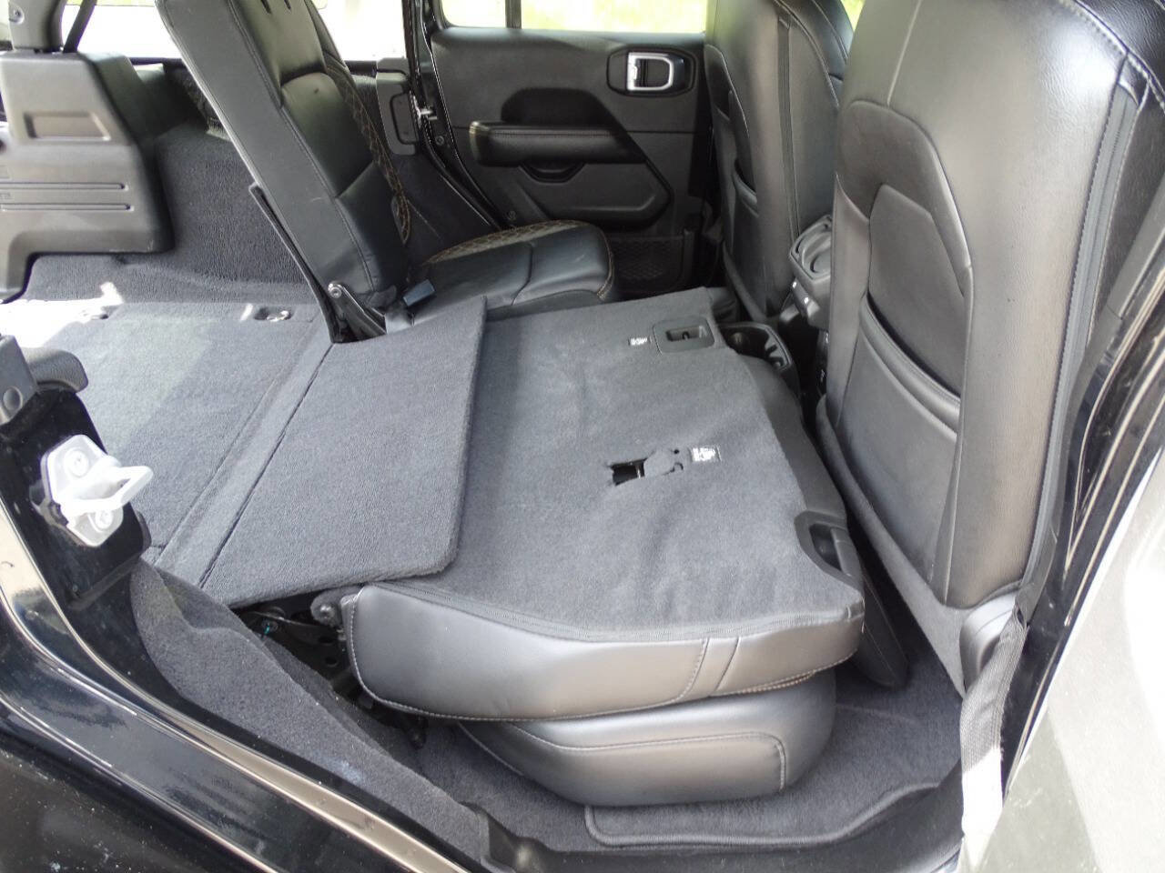 Used 2021 Jeep Wrangler High Altitude image 42