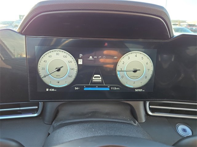 Used 2024 Hyundai Elantra Limited image 36