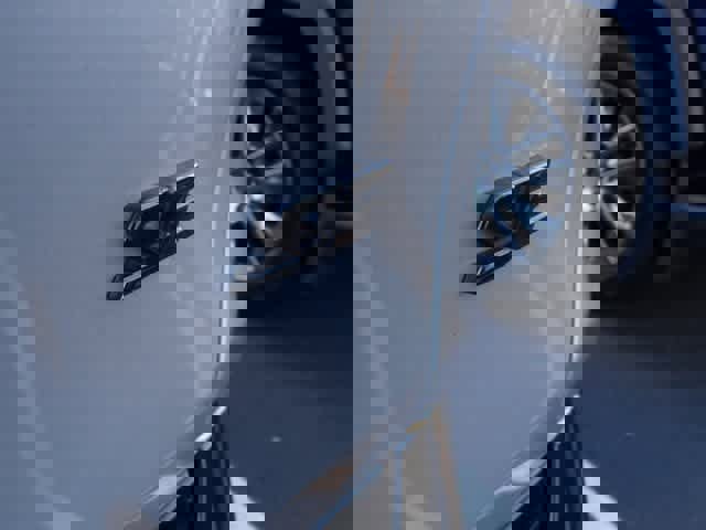 Used 2024 Toyota RAV4 SE w/ Weather & Moonroof Package image 15