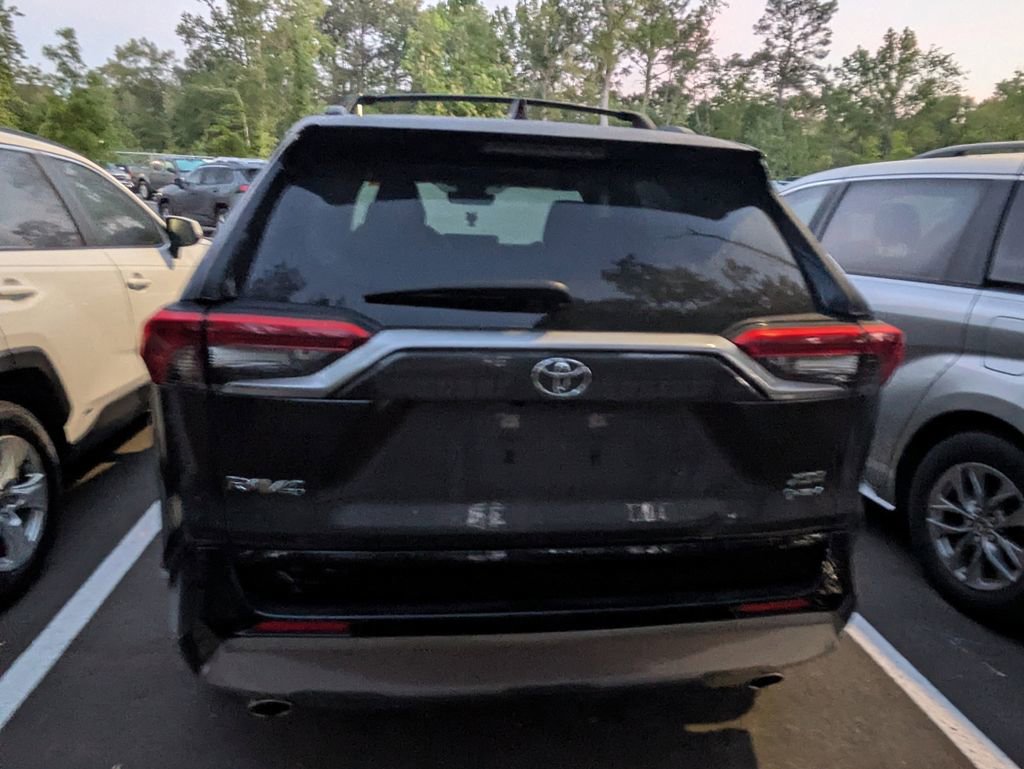 Used 2025 Toyota RAV4 XSE image 6