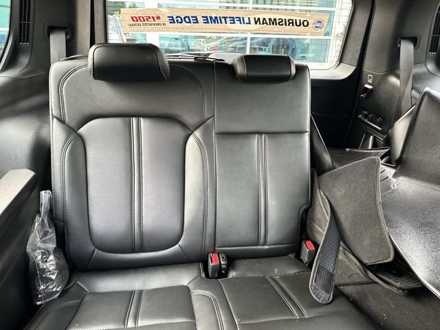 Used 2022 Jeep Wagoneer Series II w/ Convenience Group I AWD/4WD image 14
