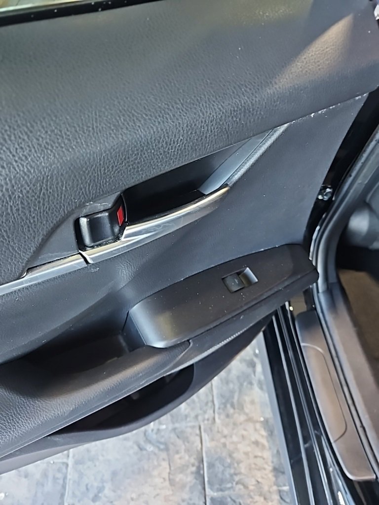 Used 2023 Toyota Camry LE image 21