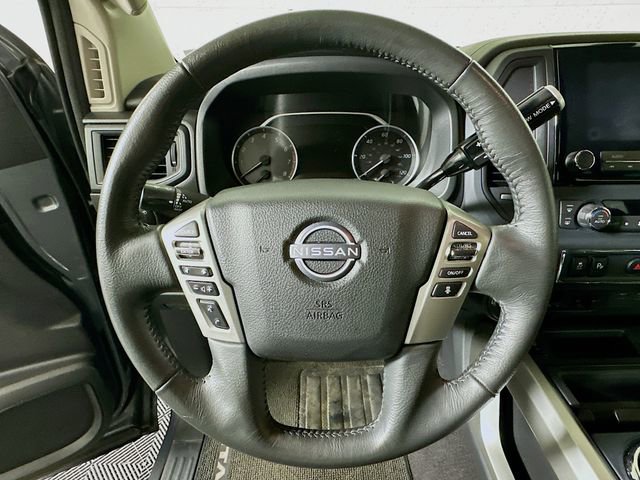 Used 2024 Nissan Titan SV w/ SV Convenience Package image 13