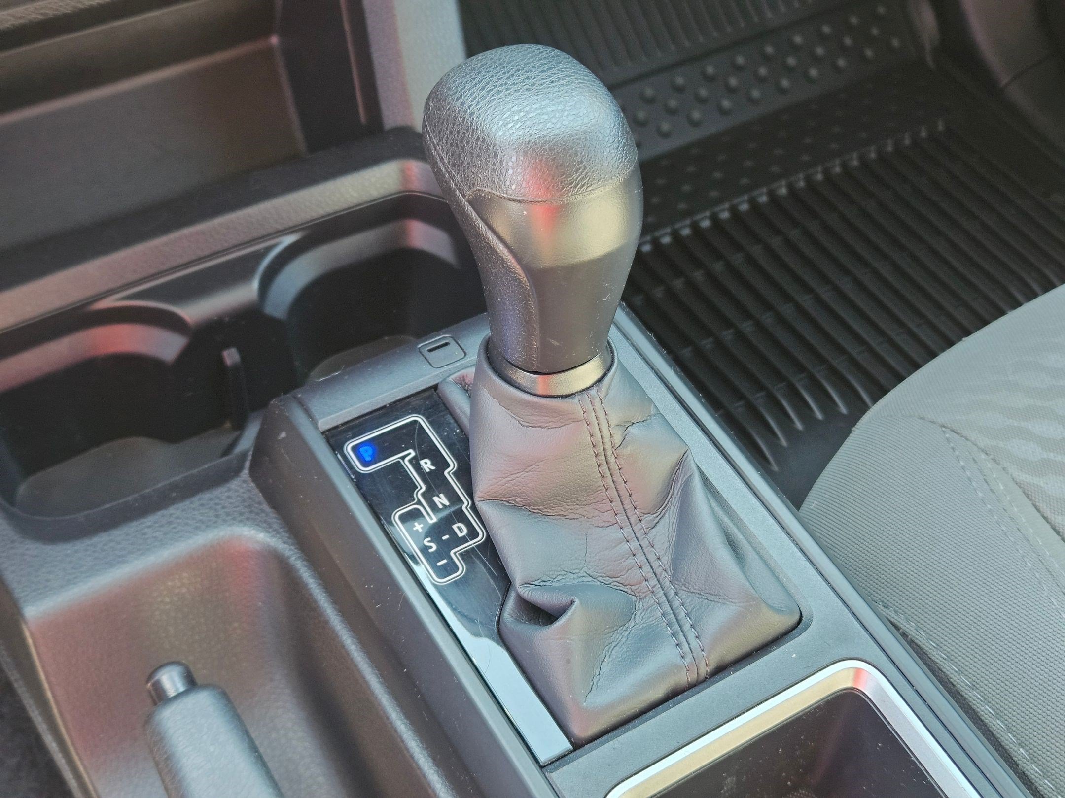 Used 2023 Toyota Tacoma SR w/ SR Convenience Package RWD image 25