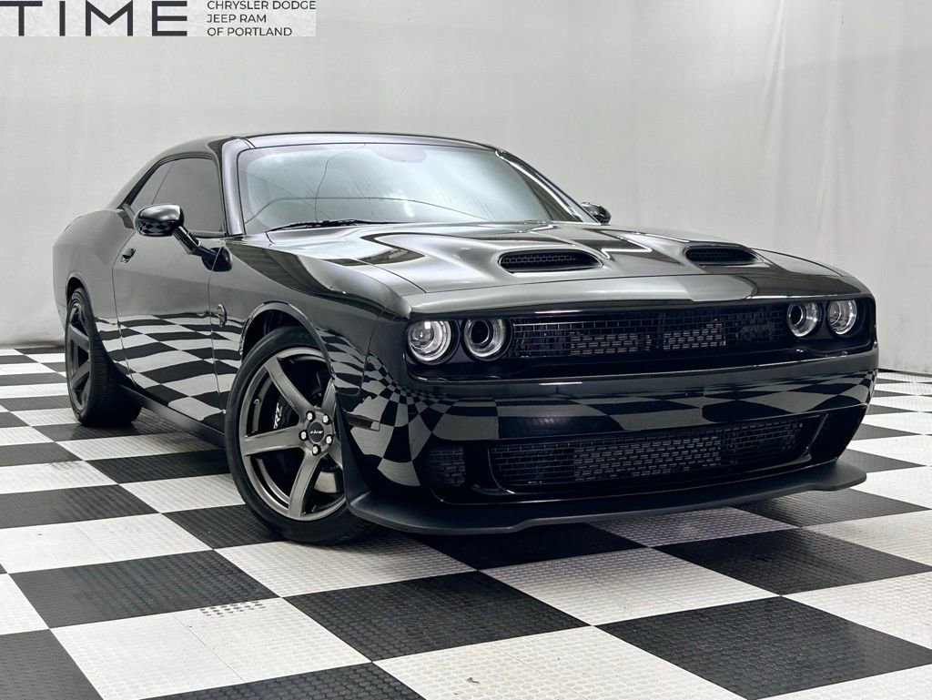 Used 2023 Dodge Challenger SRT Hellcat image 1