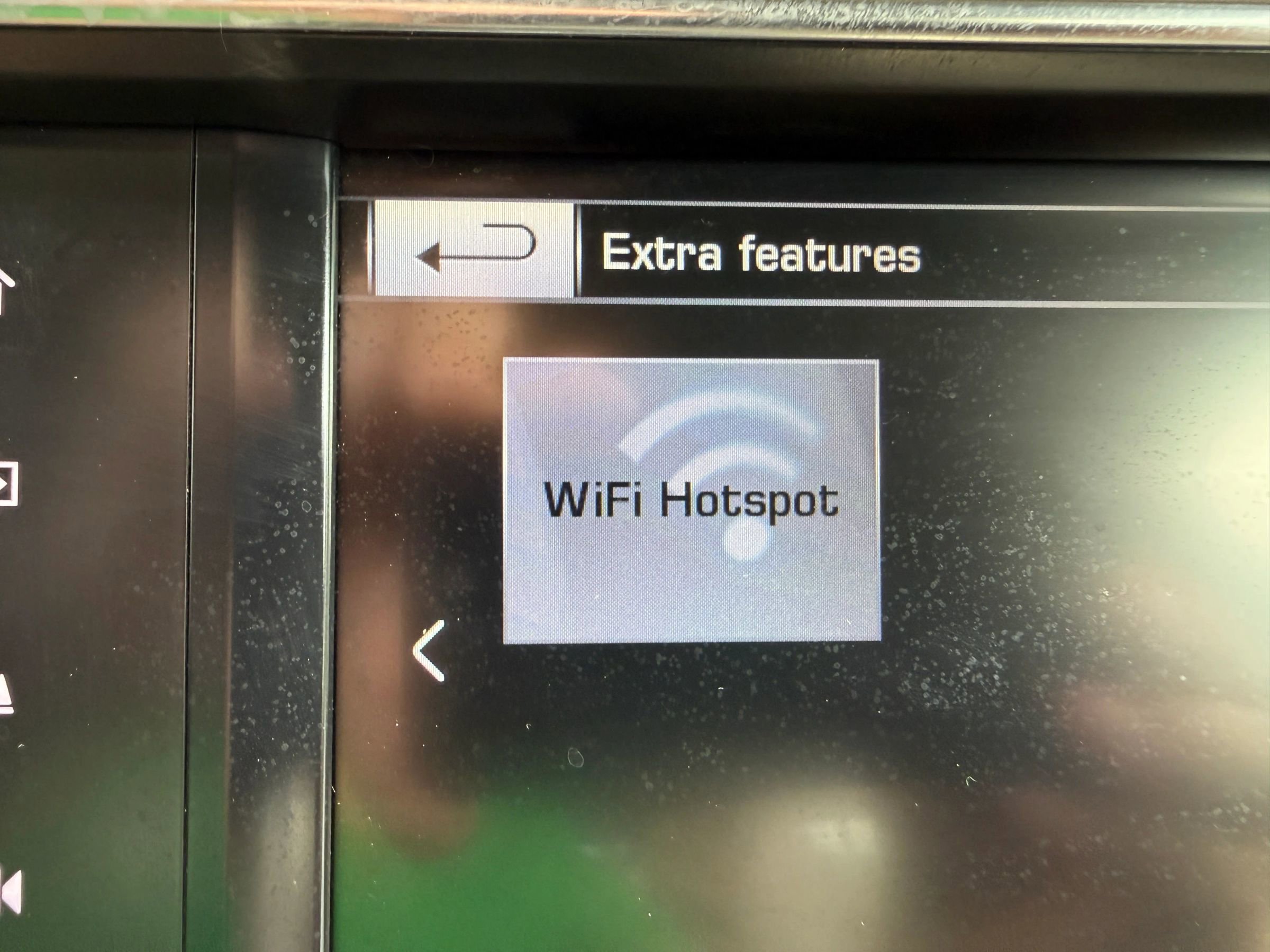 Used 2016 Land Rover Range Rover HSE image 44