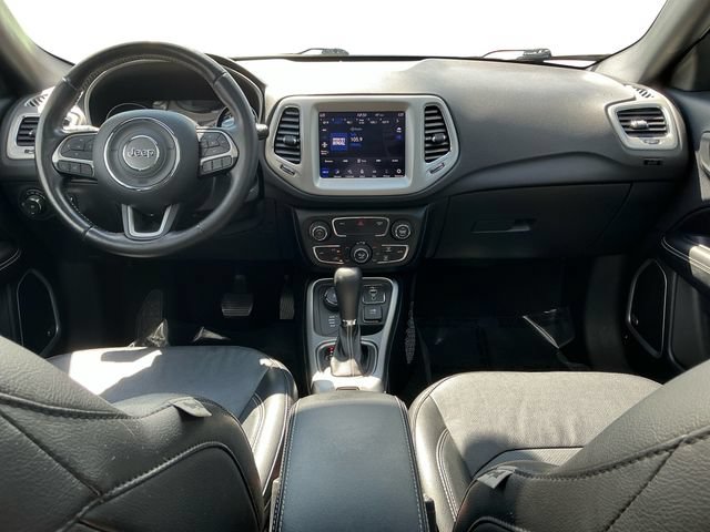 Used 2021 Jeep Compass Latitude w/ Sun and Sound Group AWD/4WD image 12