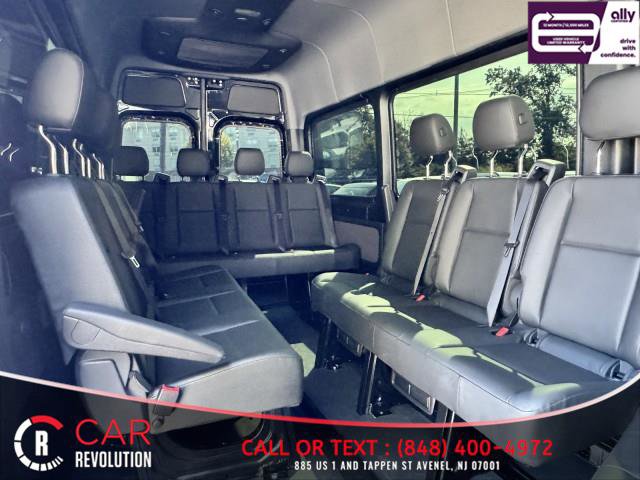 Used 2024 Mercedes-Benz Sprinter 2500 image 11