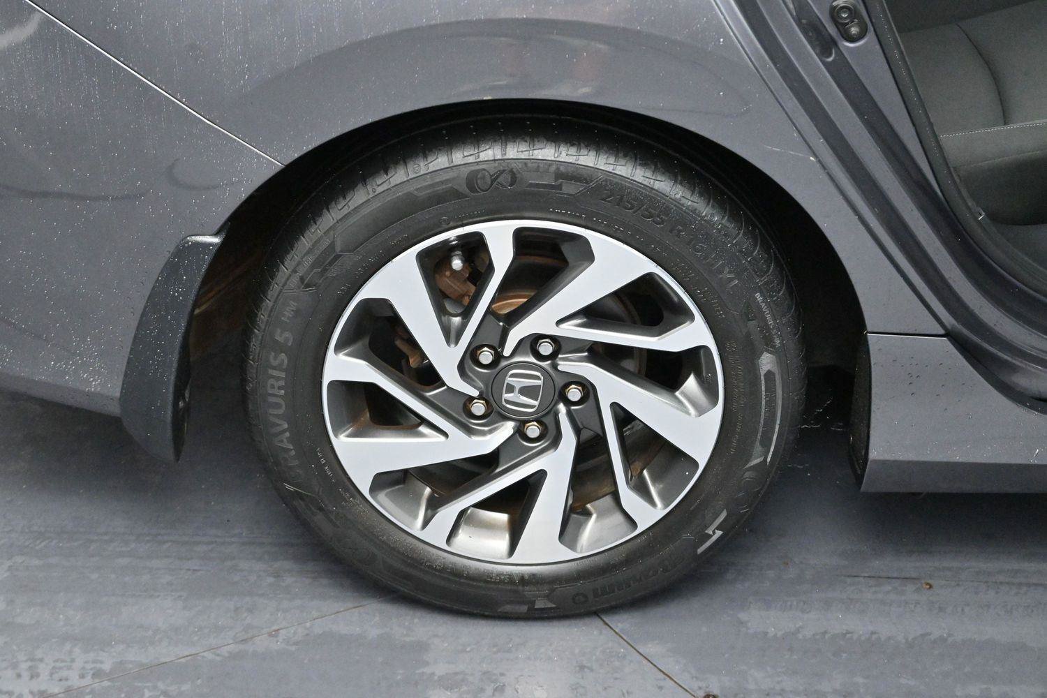 Used 2016 Honda Civic EX image 31
